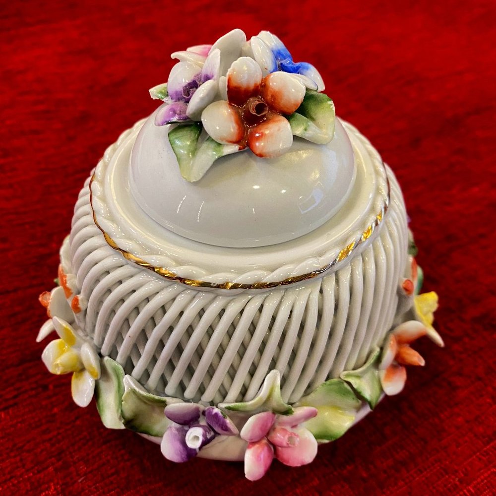 Vintage Porfin CLUJ-Napoca Romanian Floral Trinket Box with Lid